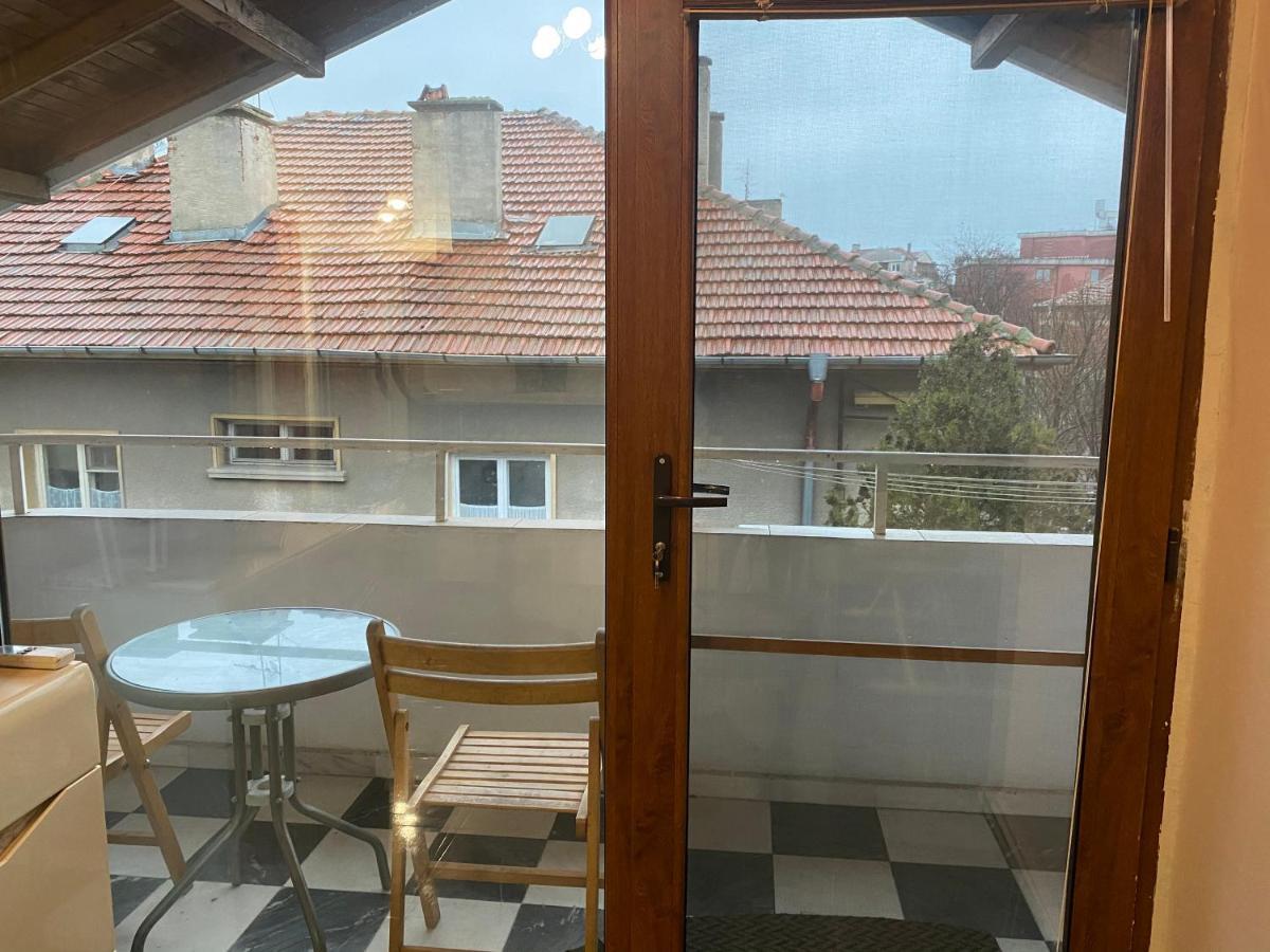 Lucy Apartament Apartment Burgas Exterior photo